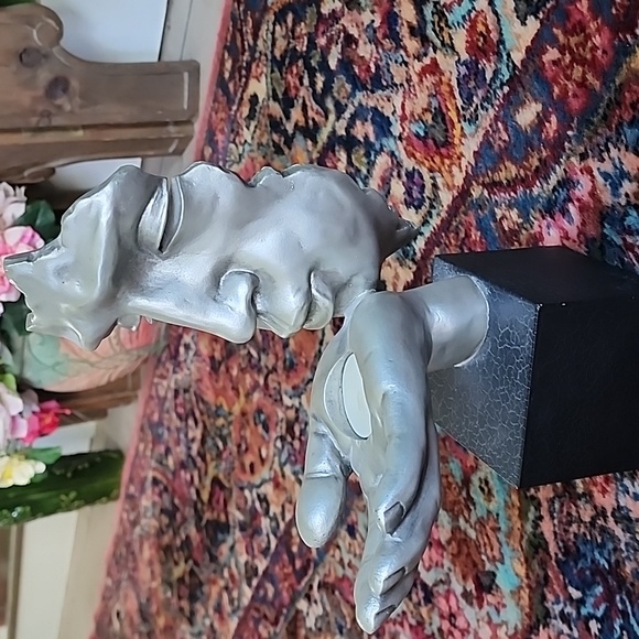 Silver Abstract Face Sculpture - Picture 3 of 10